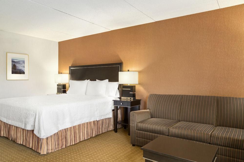 Hotel Hampton 3*